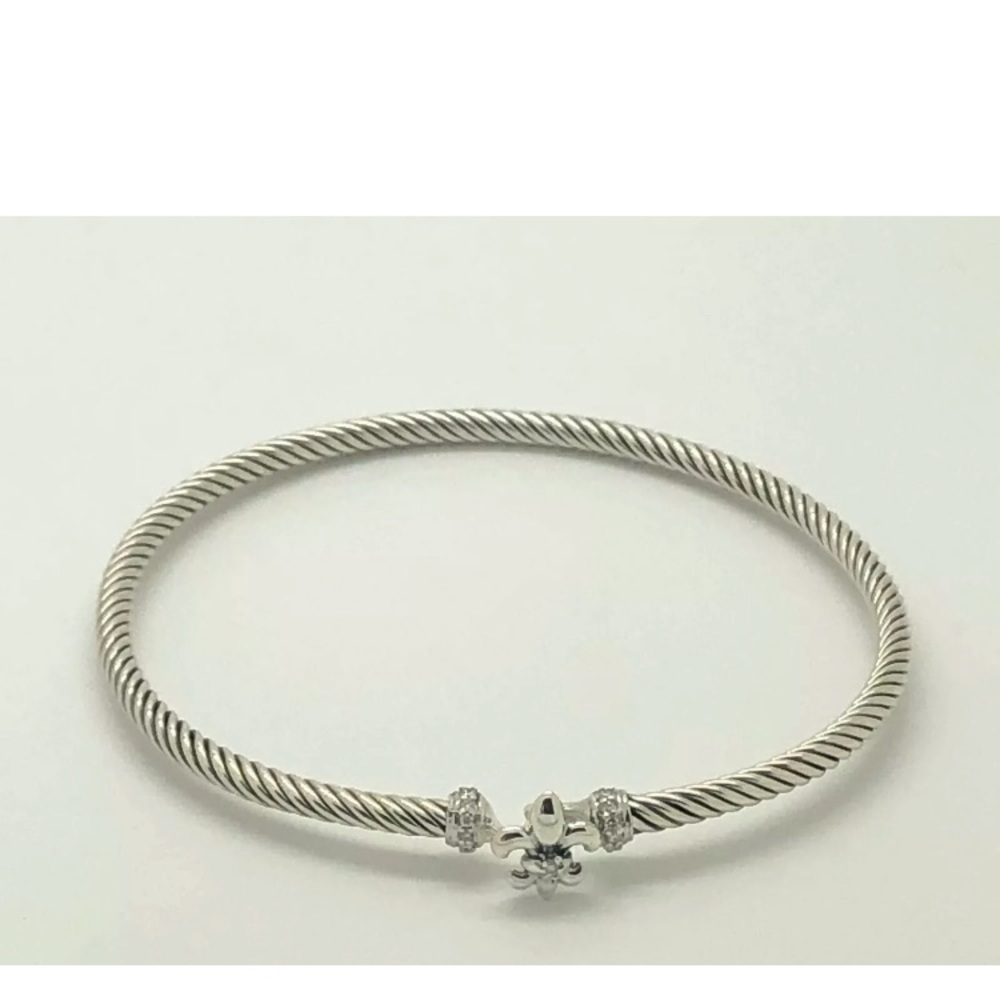 Yurman silver cable fleur de lis bracelet